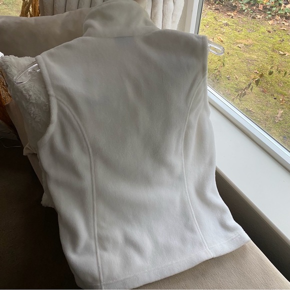 Woman’s White Columbia Sportswear Polar Fleece Vest Sz XS - 4 New Without Tags - Picture 10 of 15